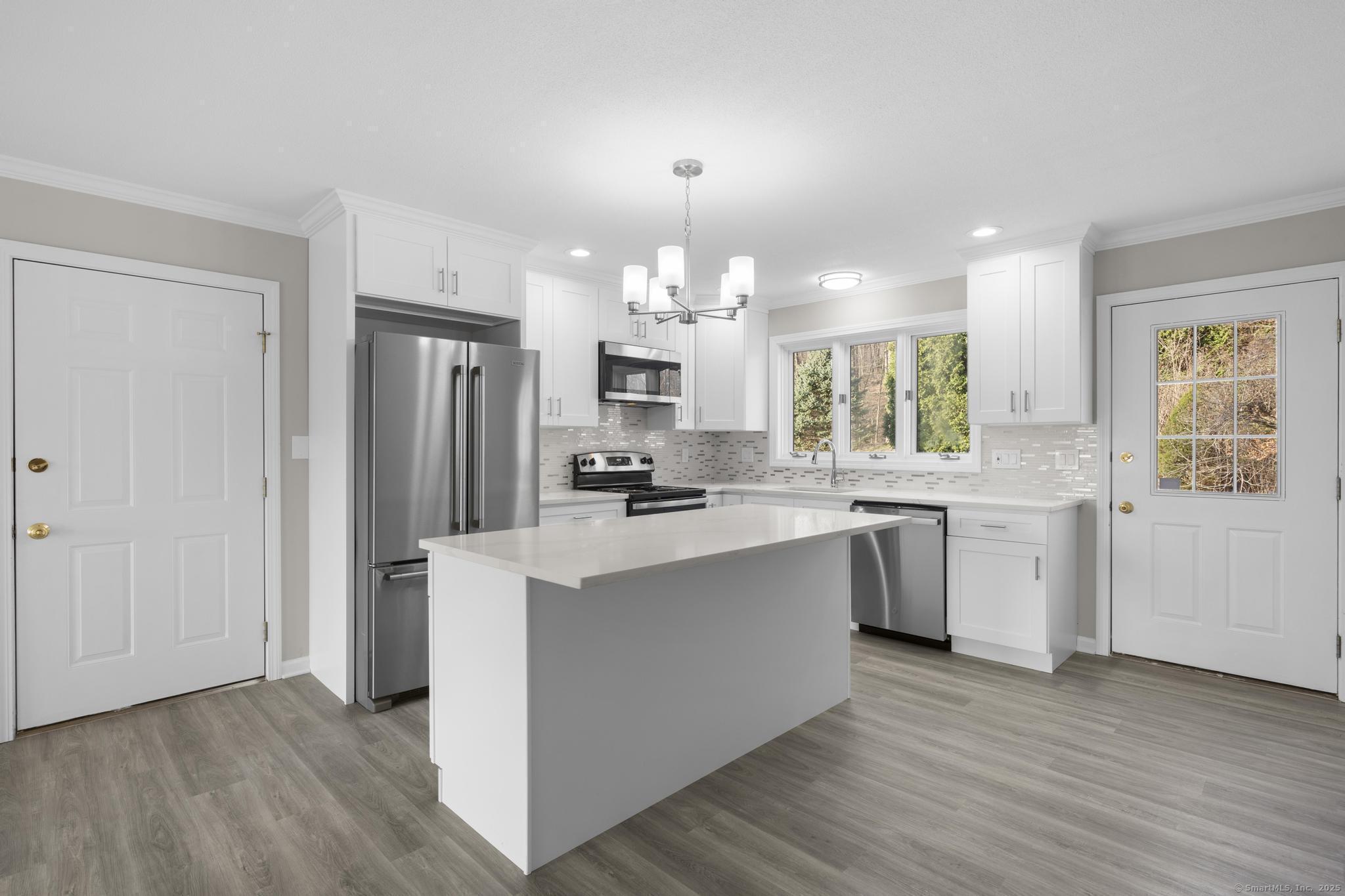140 Village Street, North Branford, Connecticut image 11
