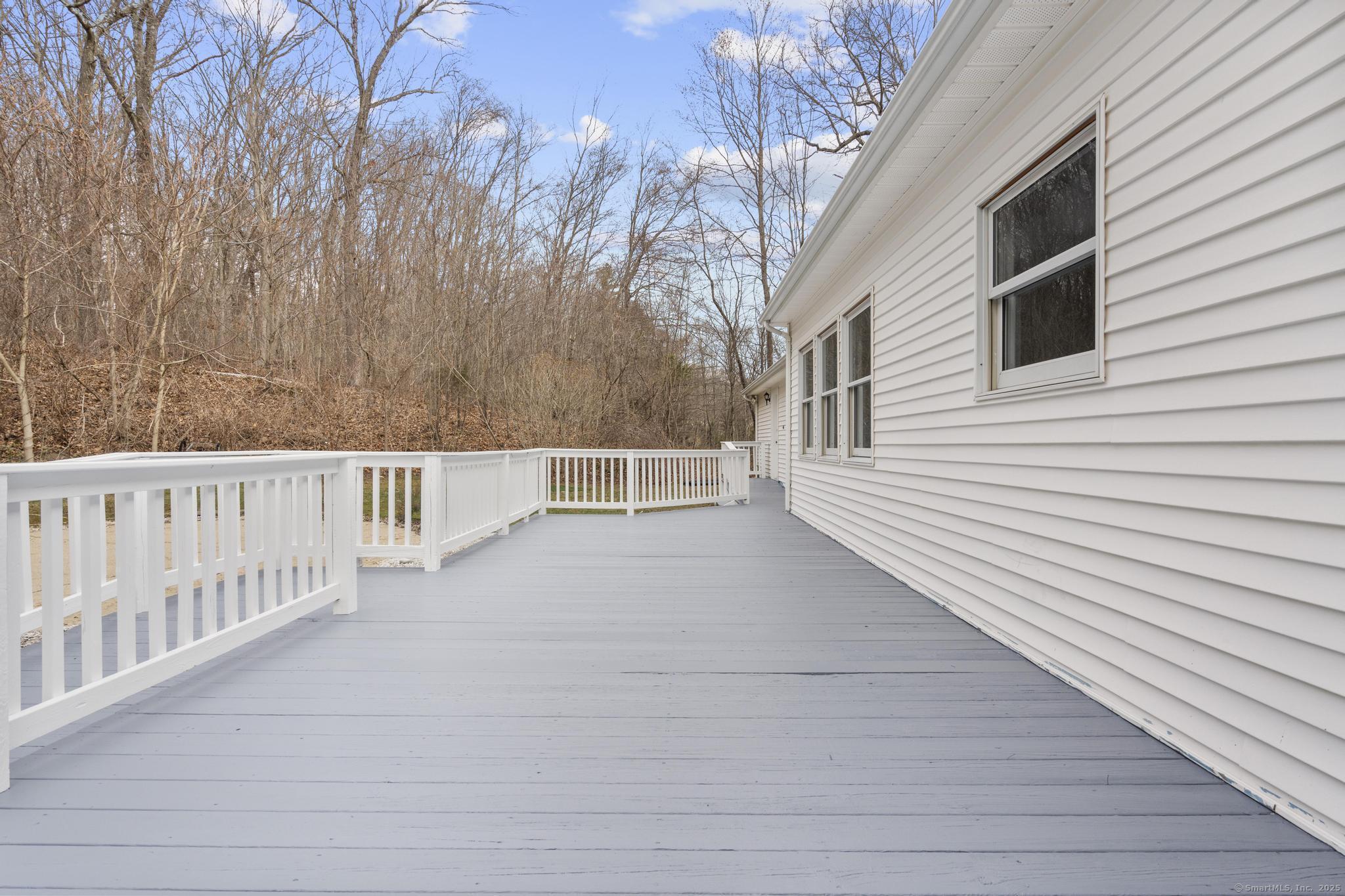 140 Village Street, North Branford, Connecticut image 5