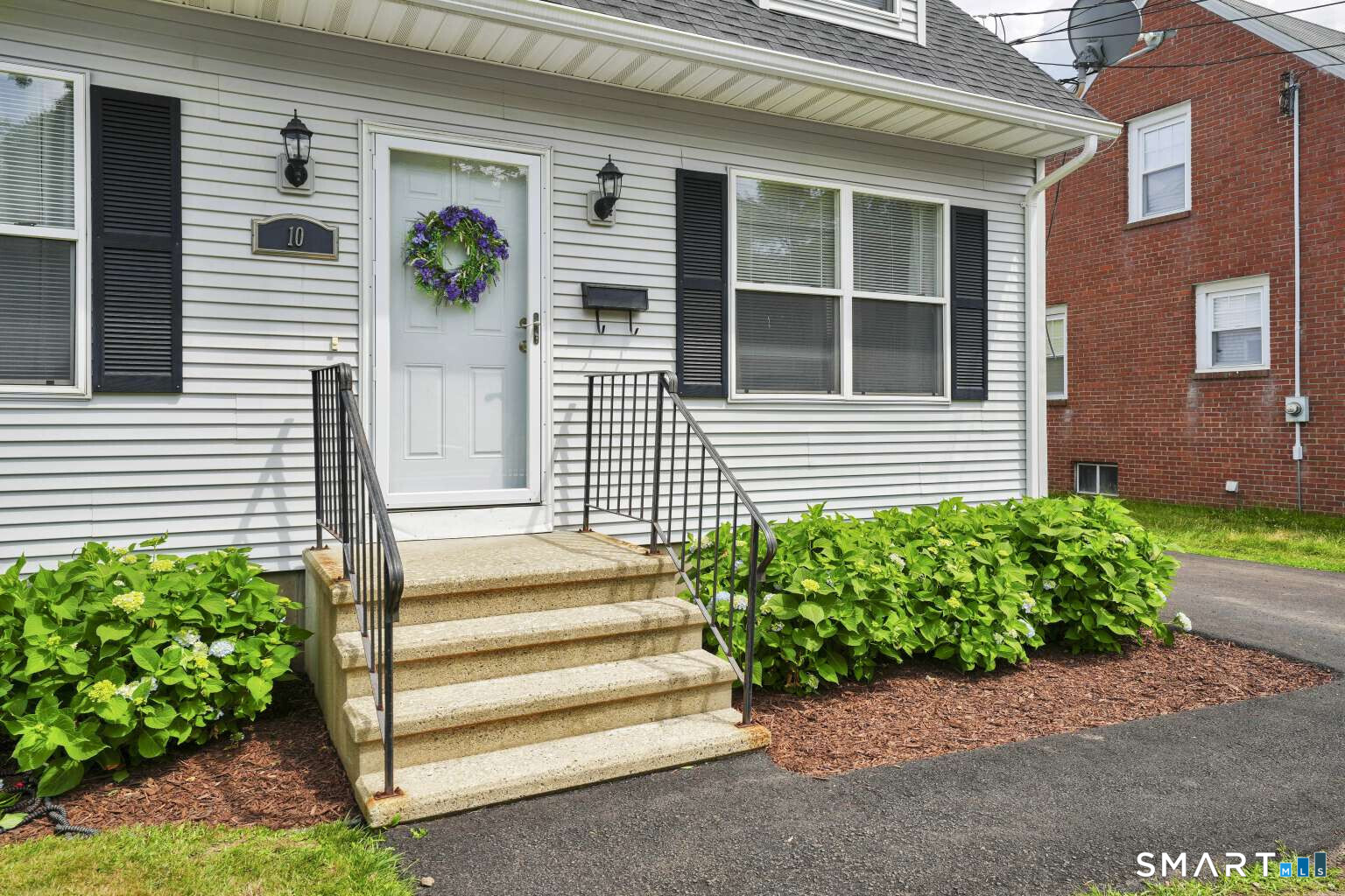 10 Summer Street