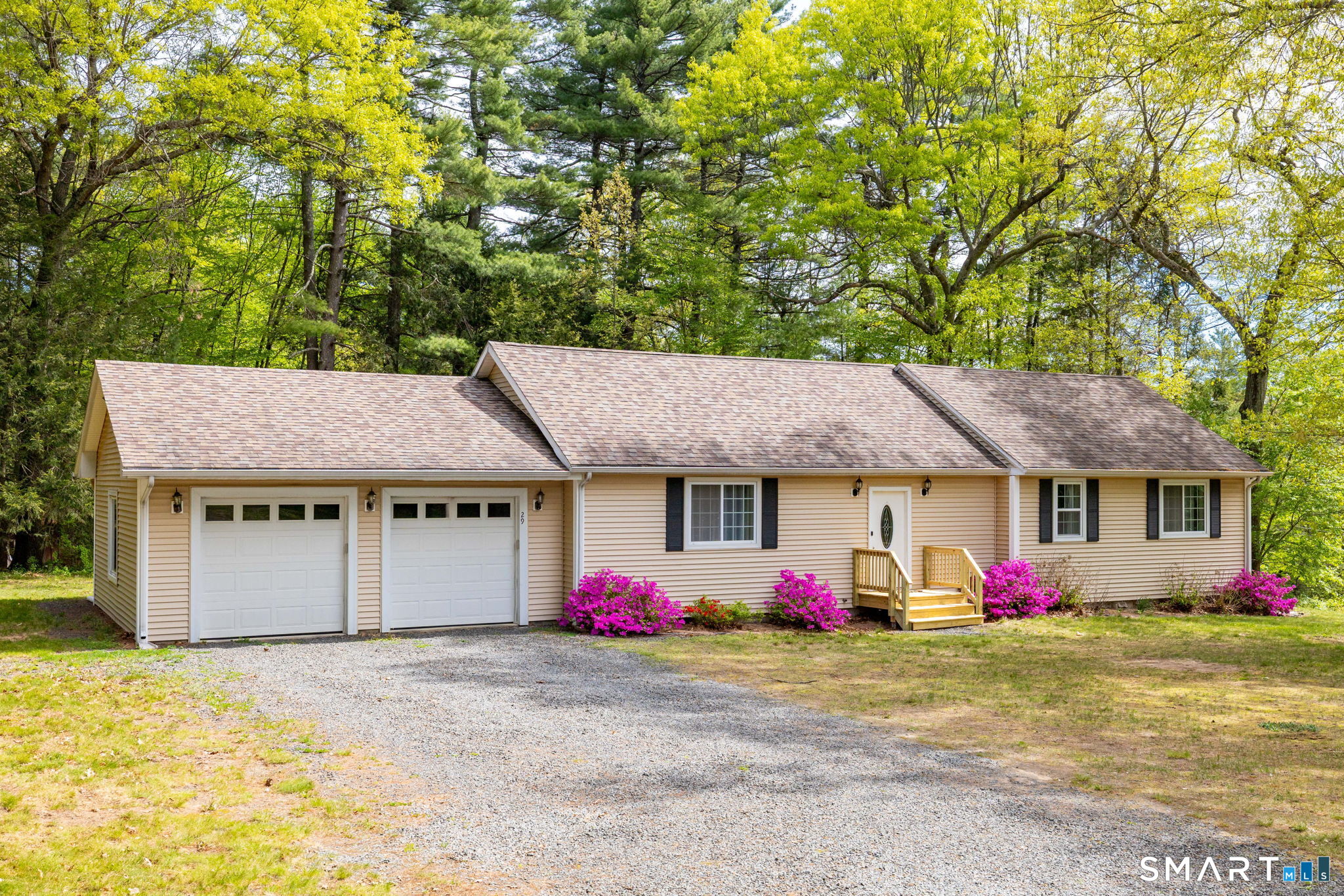 29 Old Simsbury Road