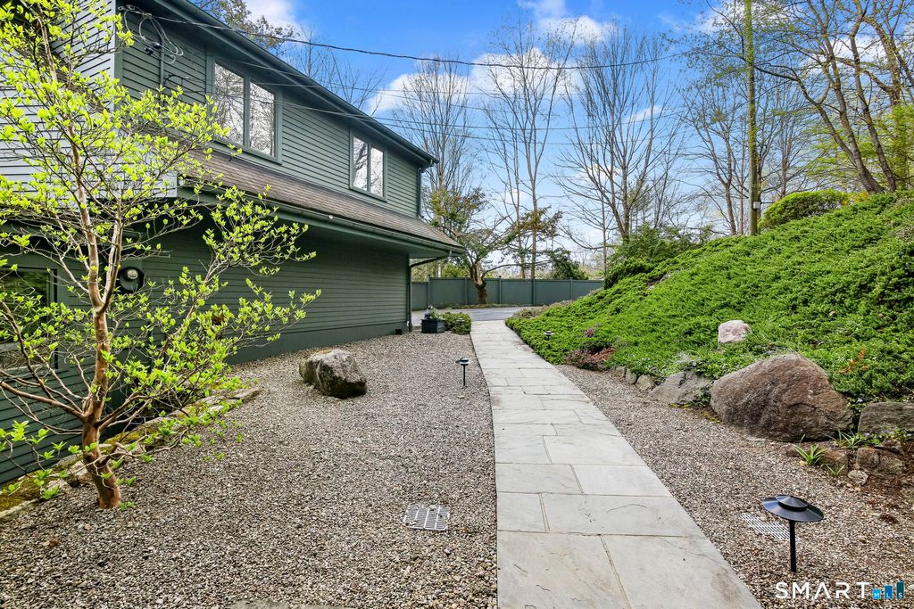 Photo of 185 Valley Road, Greenwich, CT 06807 (MLS # 24167767)