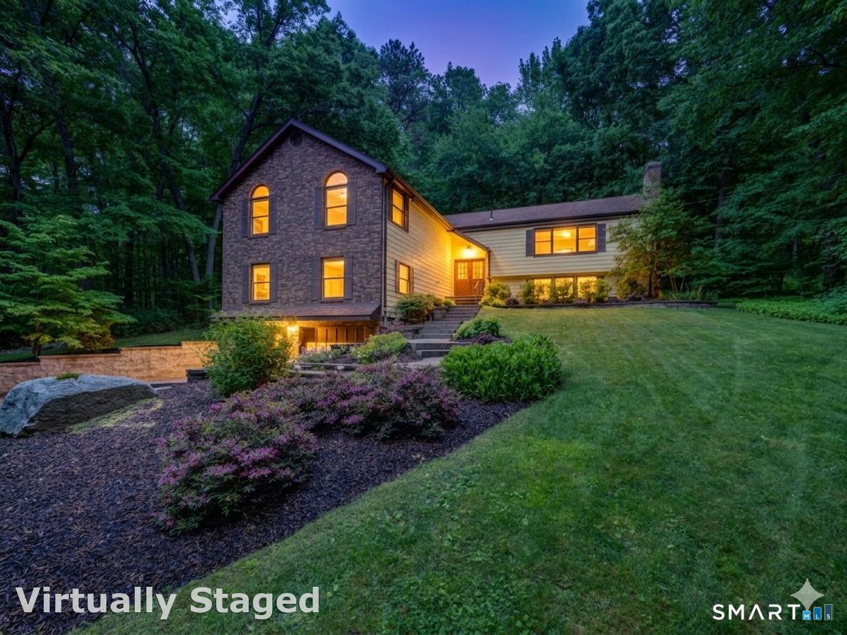 99 Knollwood Drive