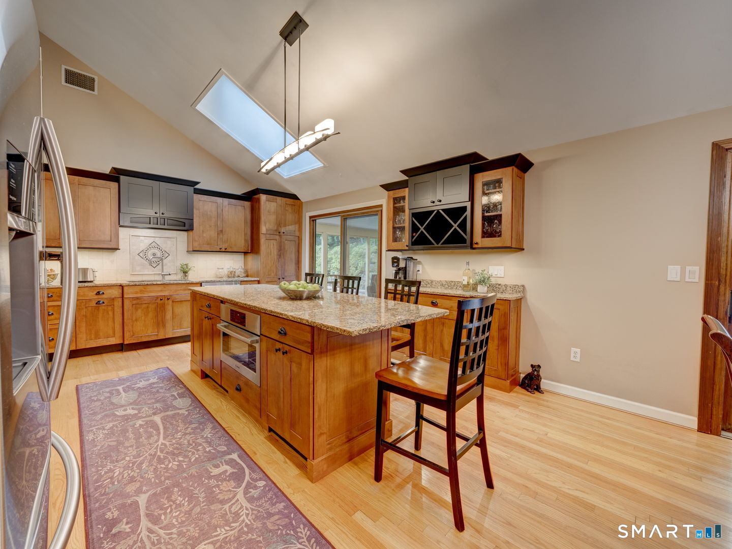 99 Knollwood Drive
