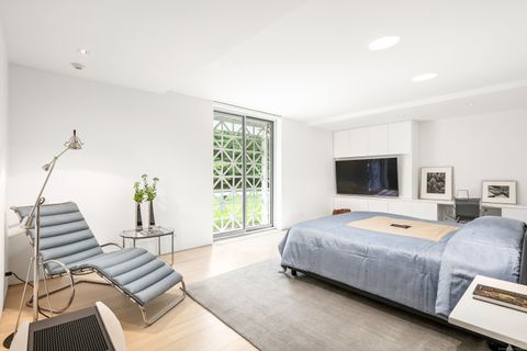 Tiny photo for 565 Oenoke Ridge, New Canaan, CT 06840 (MLS # 24119744)