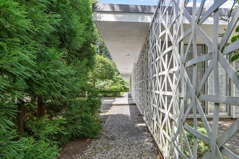 Tiny photo for 565 Oenoke Ridge, New Canaan, CT 06840 (MLS # 24119744)