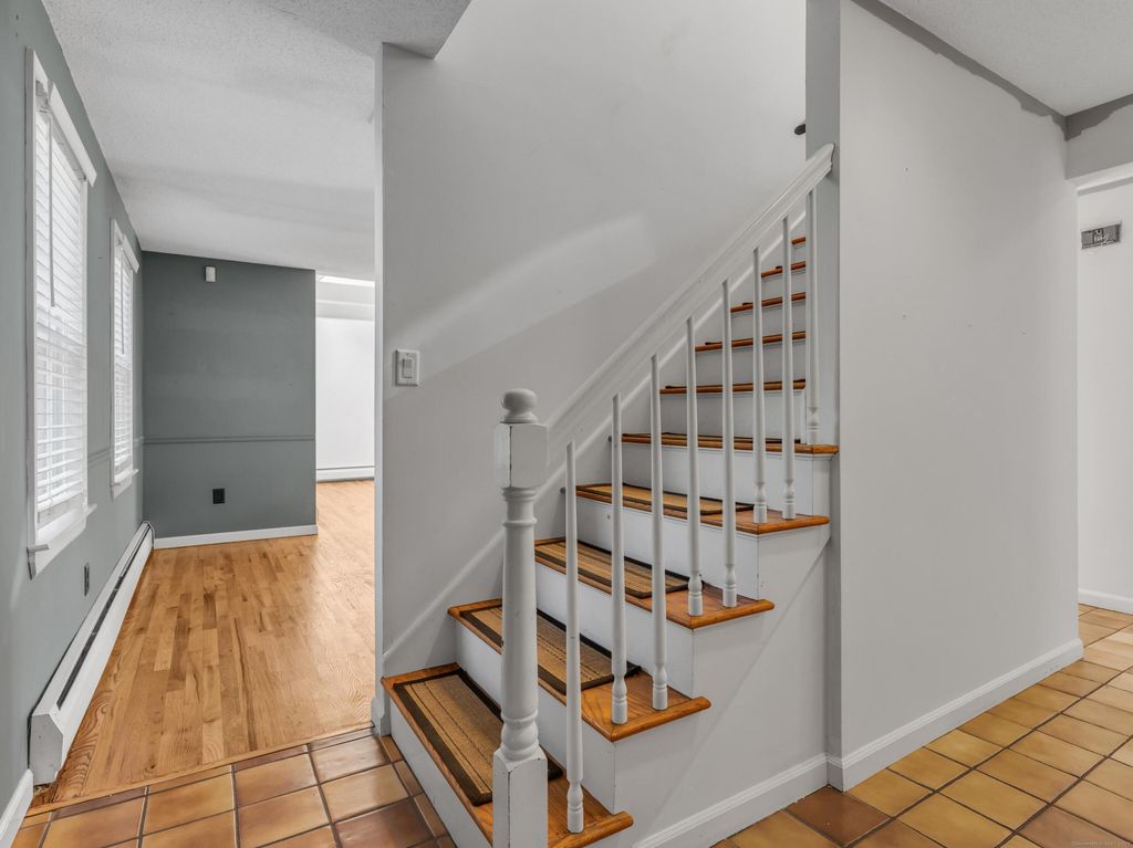 Photo of 84 Oxbow Lane, North Branford, CT 06472 (MLS # 24132012)
