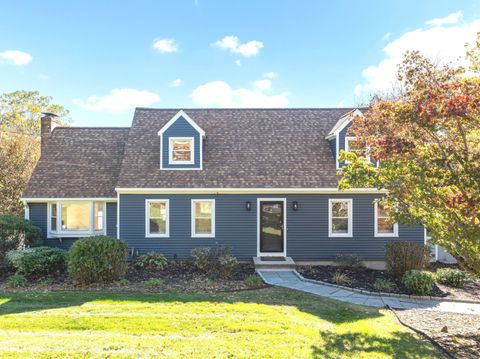 Photo of 84 Oxbow Lane, North Branford, CT 06472 (MLS # 24132012)