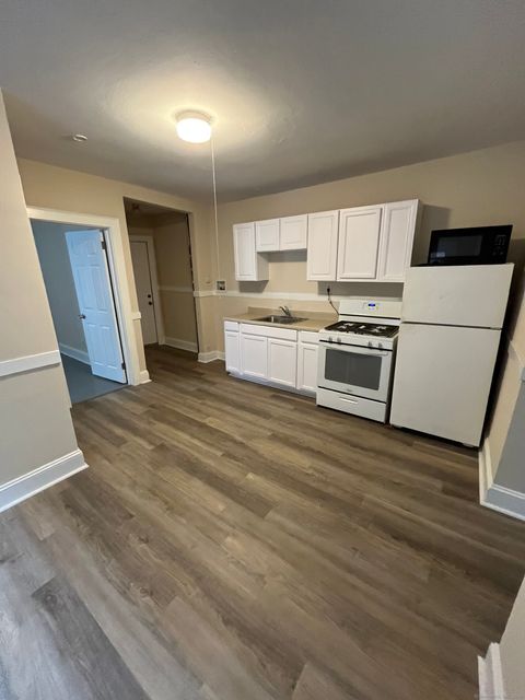 MLS: 24095876