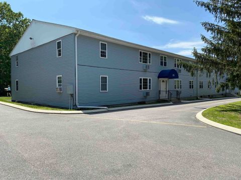 Photo of 105 Horse Pond Road #APT F, Salem, CT 06420 (MLS # 24152961)