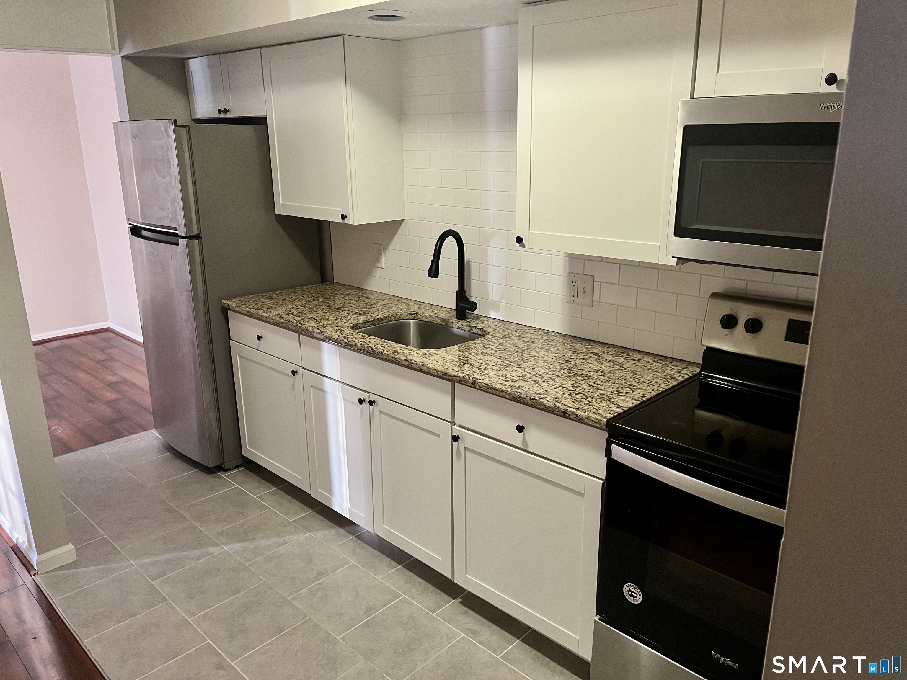 105 Horse Pond Road APT F