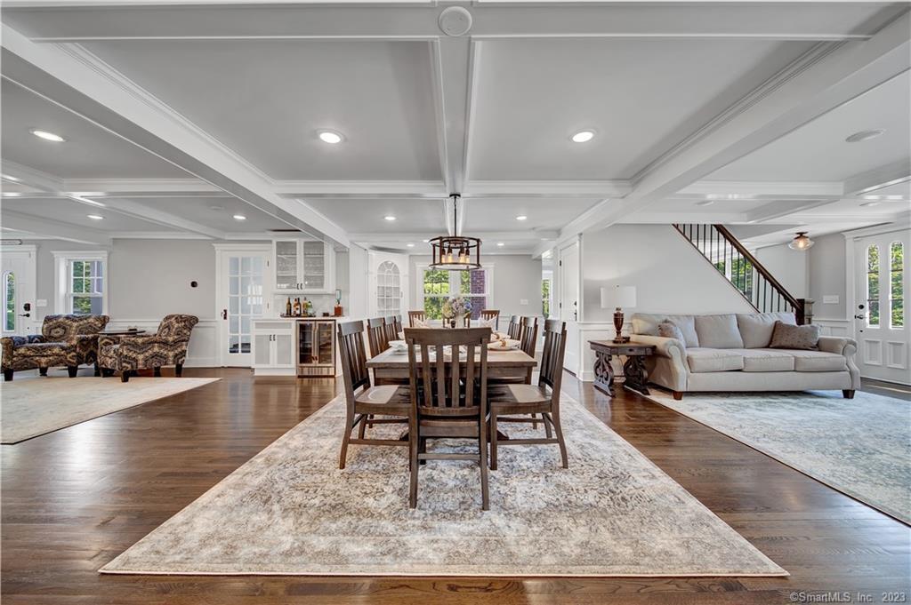 2222 Ridge Road