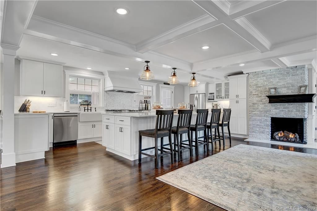 Photo of 2222 Ridge Road, North Haven, CT 06473 (MLS # 24154838)