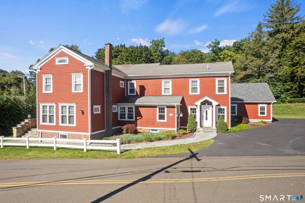 Photo of 2222 Ridge Road, North Haven, CT 06473 (MLS # 24154838)