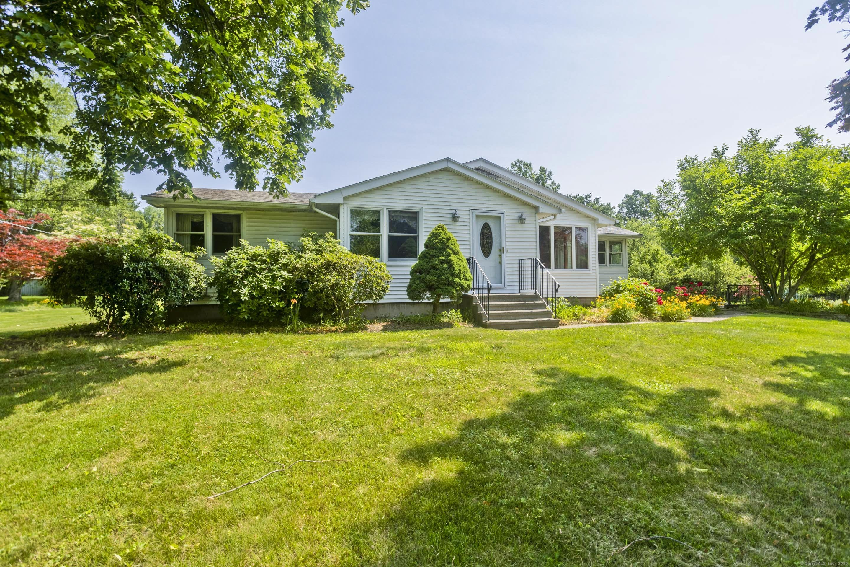 688 Boston Neck Road