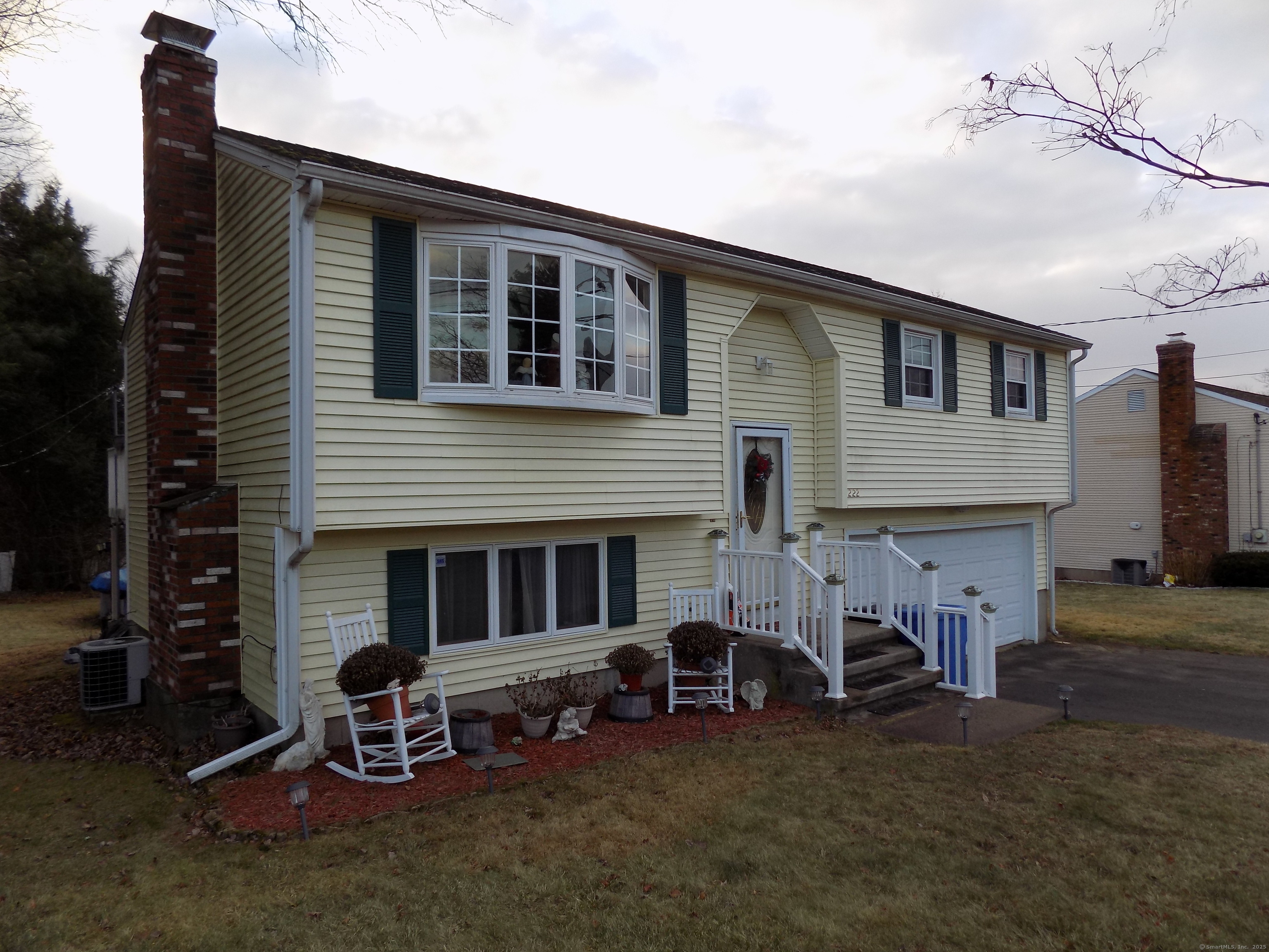 Photo 1 of Westwoods Terrace, Bristol, Connecticut, $285,000, Web #: 24068500