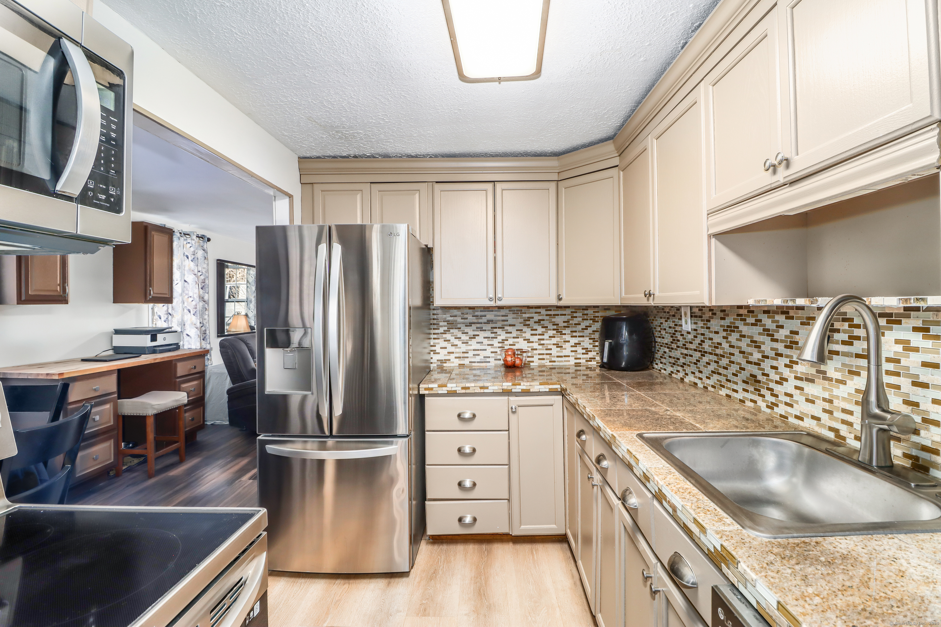 23 Kohanza Street #23, Danbury, Connecticut image 10