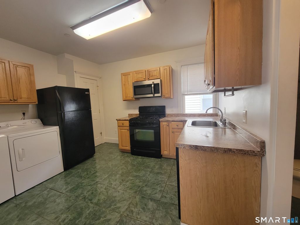 Photo of 67 Woodside Street #1, Stamford, CT 06902 (MLS # 24164831)