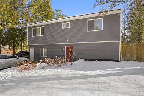 MLS: 24074235