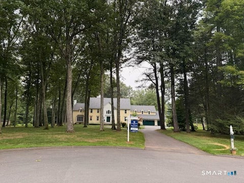 Homes For Sale - 45 Longview Road<br/> Hartford County, Avon, CT 06001