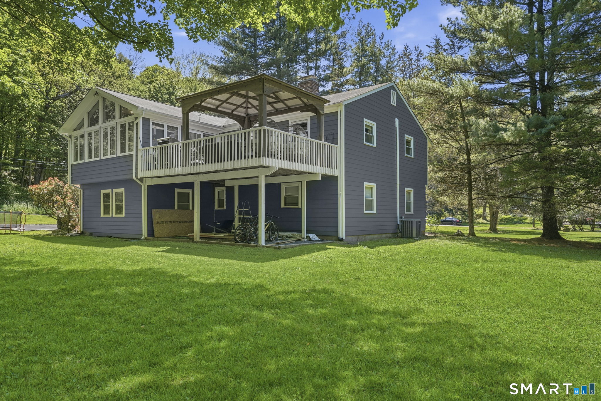 22 Cobblestone Place