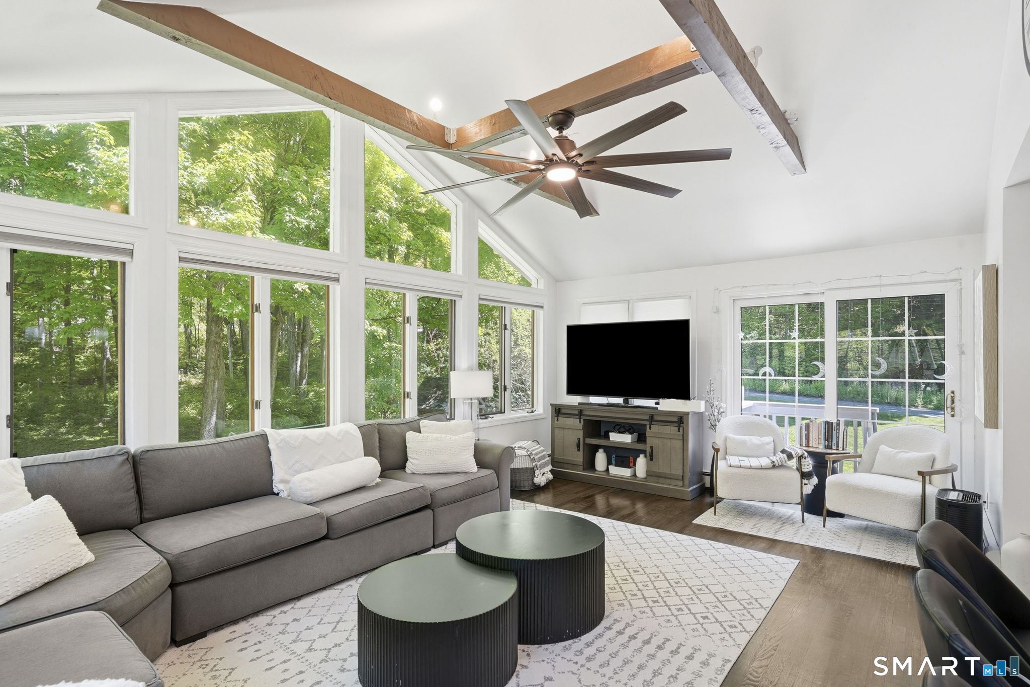 22 Cobblestone Place