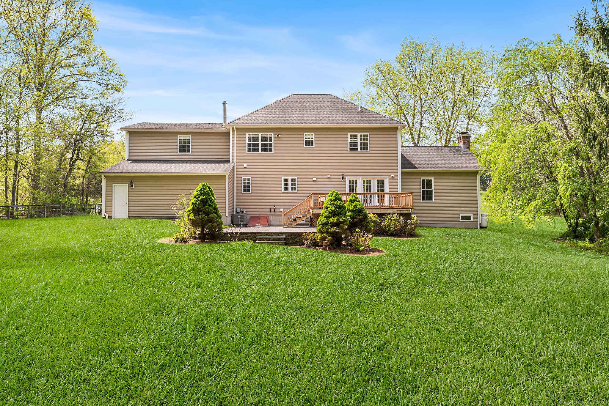 11 Aldo Drive, Woodbridge, Connecticut image 34