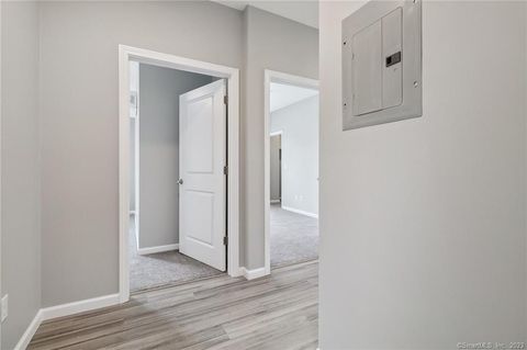 10 Steele Boulevard 202 Berlin CT 06037