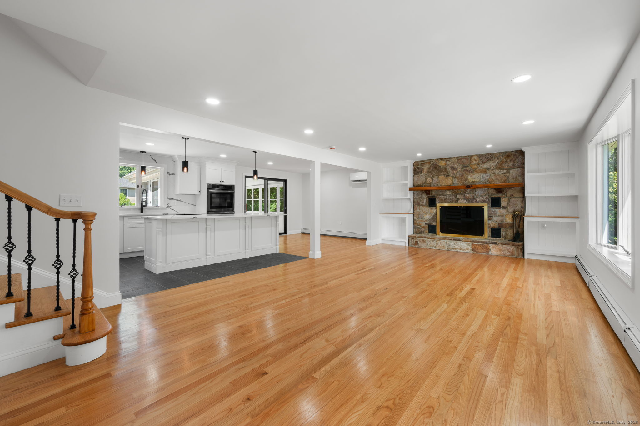 7 Conrad Street