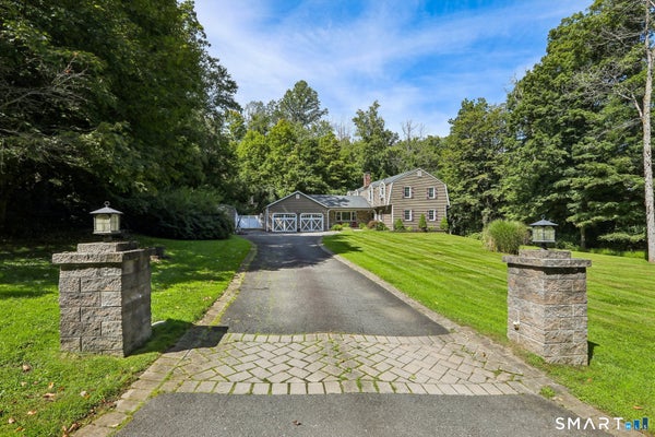 5 STARR LN, BETHEL, CT 06801 - Image ee253e92f6b9e2c6ed918aabd3ae0ff3/2060986485