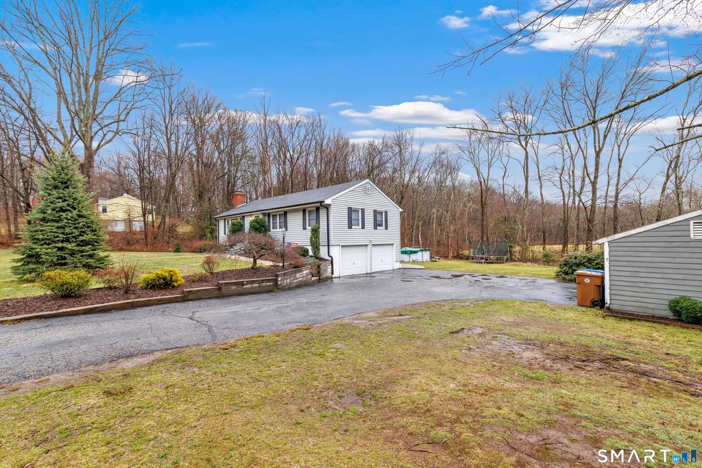 Photo of 24 Valley Road, Shelton, CT 06484 (MLS # 24170848)