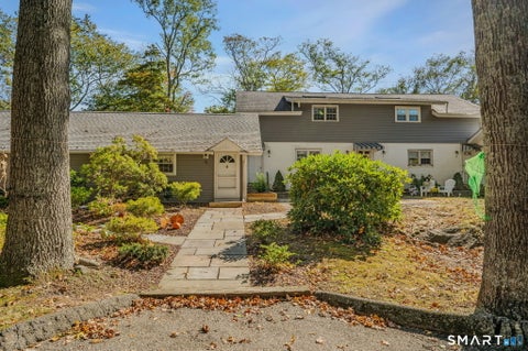 Photo of 15 Sunset Terrace #10, Essex, CT 06426 (MLS # 24215931)