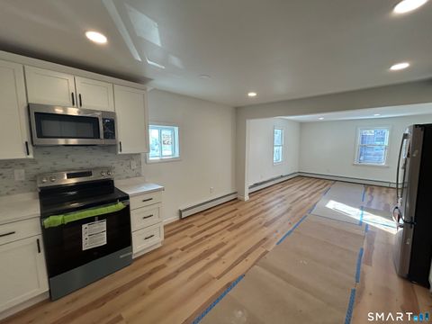 Tiny photo for 95 Cedar Street #2, Manchester, CT 06040 (MLS # 24145422)