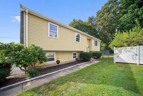 28 Kelsey Street Newington CT 06111
