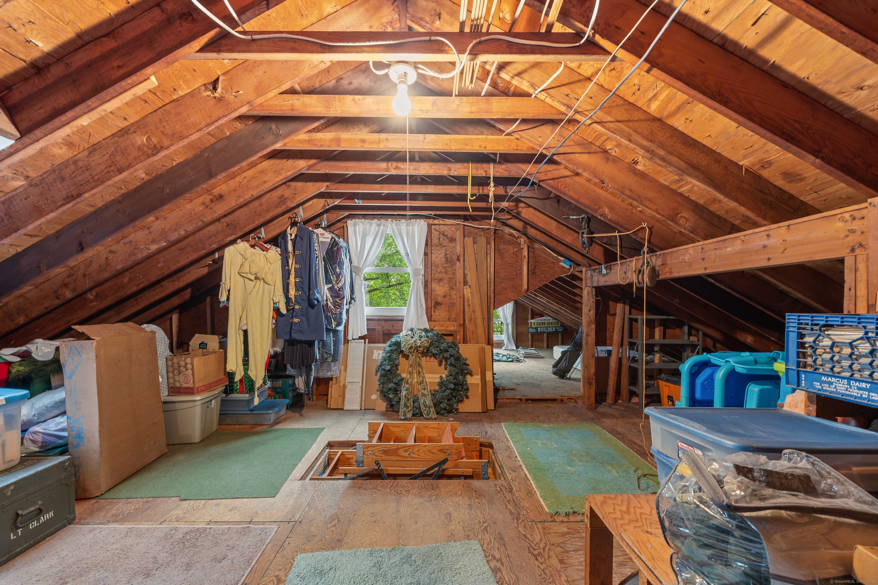 876 S Brooksvale Road, Cheshire, Connecticut image 25