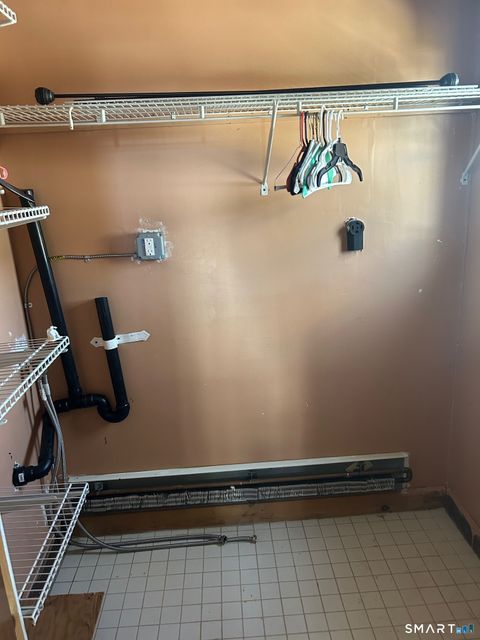 Tiny photo for 82-84 Glendale Avenue, Hartford, CT 06106 (MLS # 24166379)