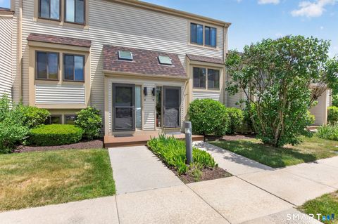 Tiny photo for 19 Wickhams Fancy #19, Canton, CT 06019 (MLS # 24184817)