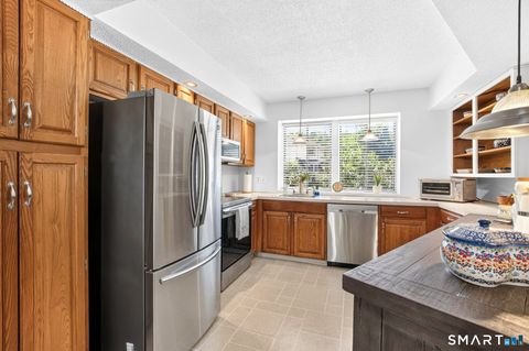 Tiny photo for 19 Wickhams Fancy #19, Canton, CT 06019 (MLS # 24184817)