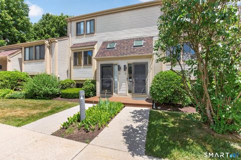 Photo of 19 Wickhams Fancy #19, Canton, CT 06019 (MLS # 24184817)