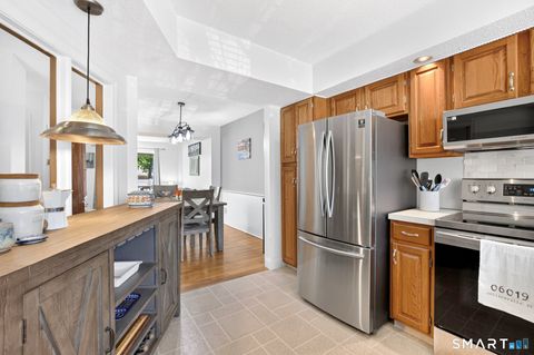 Tiny photo for 19 Wickhams Fancy #19, Canton, CT 06019 (MLS # 24184817)
