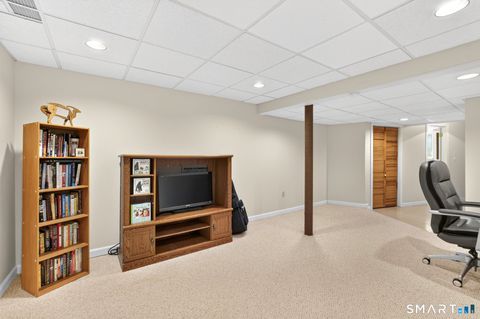 Tiny photo for 19 Wickhams Fancy #19, Canton, CT 06019 (MLS # 24184817)