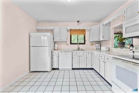 Tiny photo for 196 New Haven Avenue #325, Derby, CT 06418 (MLS # 24199887)