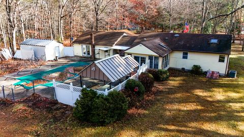 Tiny photo for 116 E Putnam Road, Putnam, CT 06260 (MLS # 24142257)