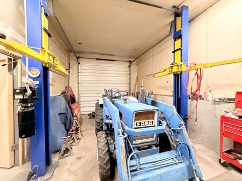 Tiny photo for 116 E Putnam Road, Putnam, CT 06260 (MLS # 24142257)