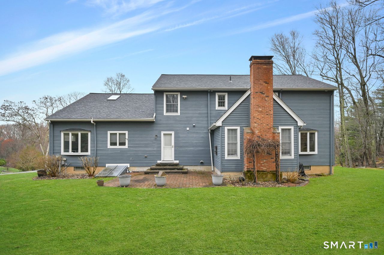 104 Old Farms Road