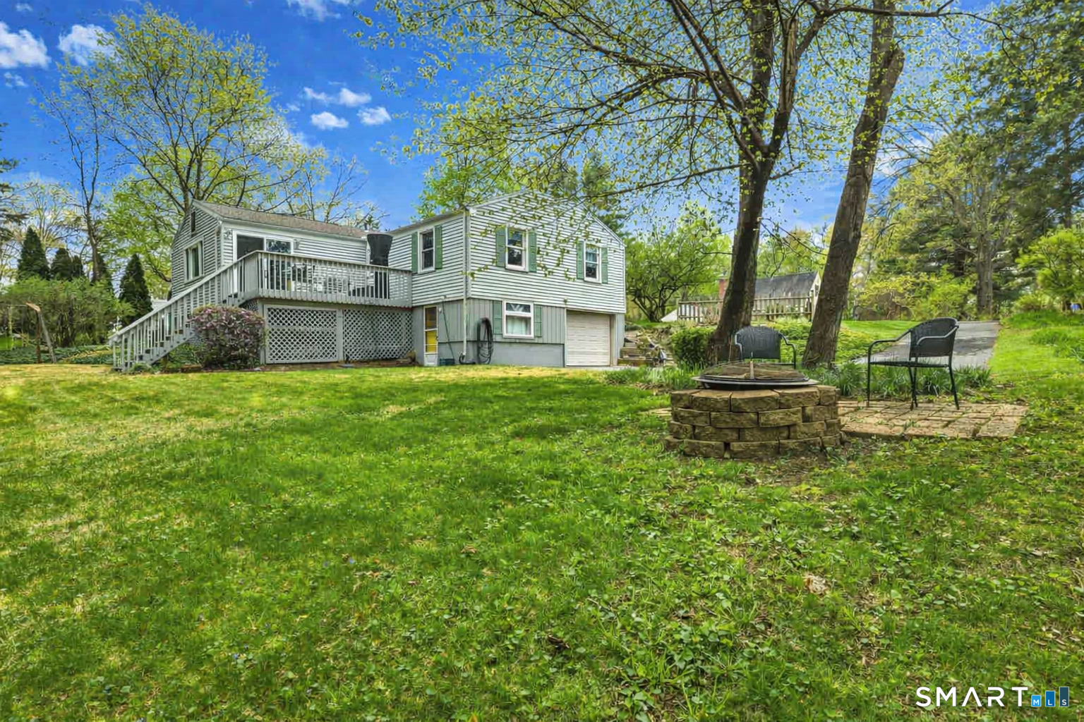 3 Bonnieview Drive