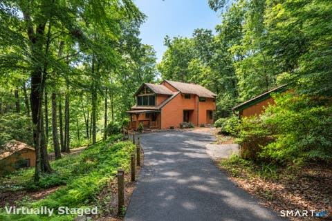 Photo of 229 New Road, Avon, CT 06001 (MLS # 24195544)