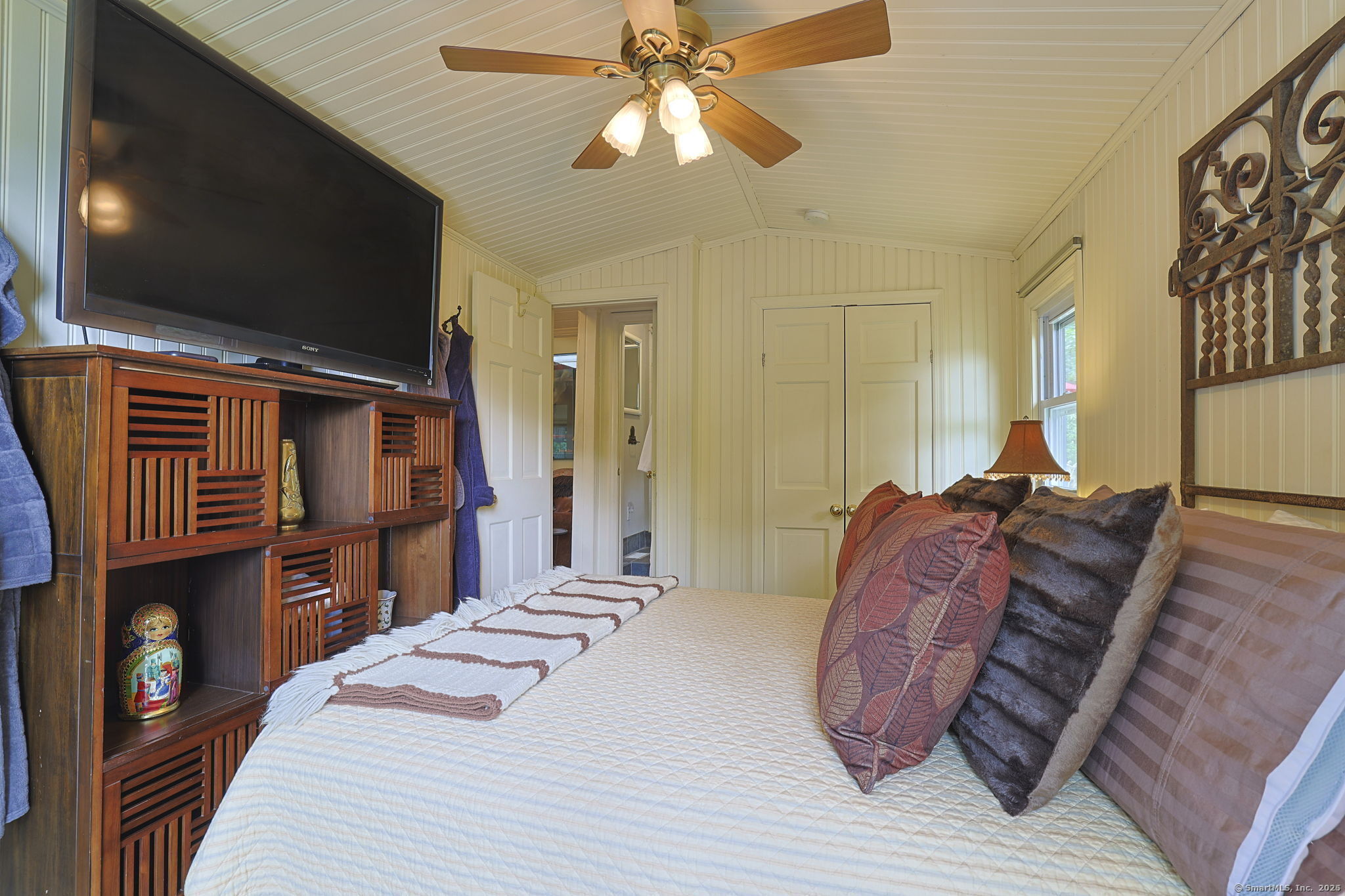 25 Brookbridge Drive, Newtown, Connecticut image 12