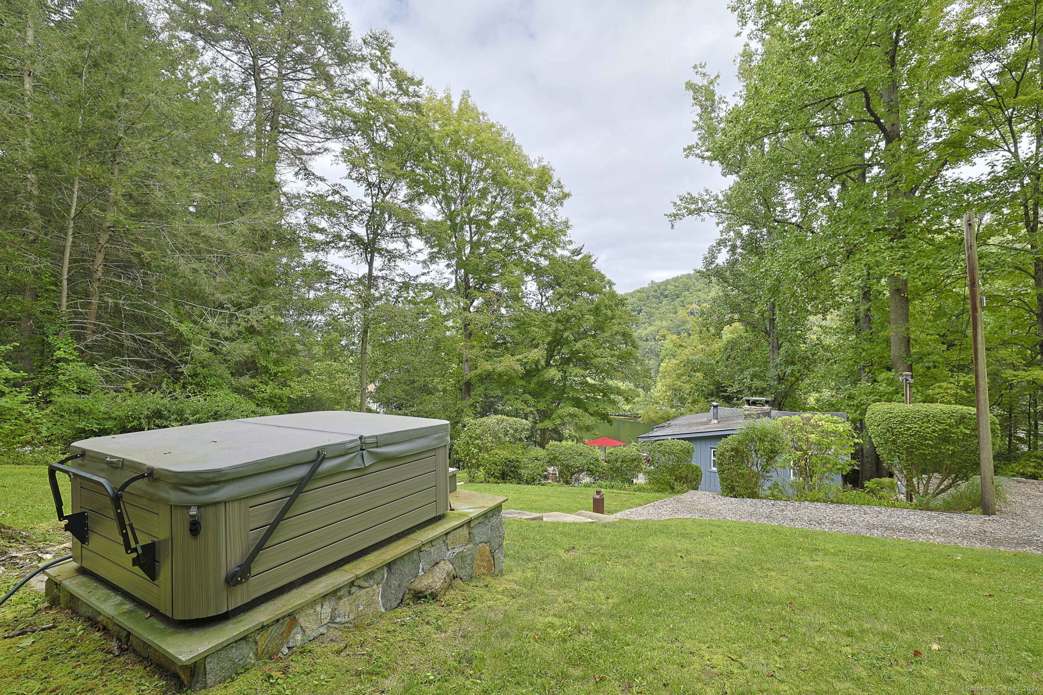 25 Brookbridge Drive, Newtown, Connecticut image 26