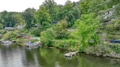 25 Brookbridge Drive, Newtown, CT 06482 - #: 24081373