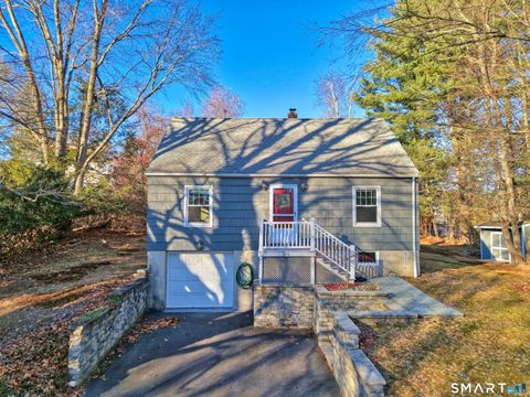 348 Kelly Road Middlebury CT 06762